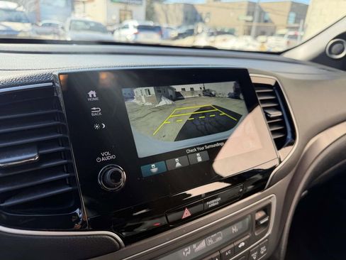 Used 2022 Honda Pilot Sport image 38