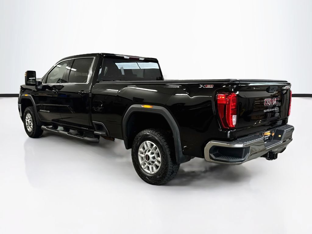 Used 2021 GMC Sierra 2500 SLE w/ X31 Off-Road Package AWD/4WD image 7