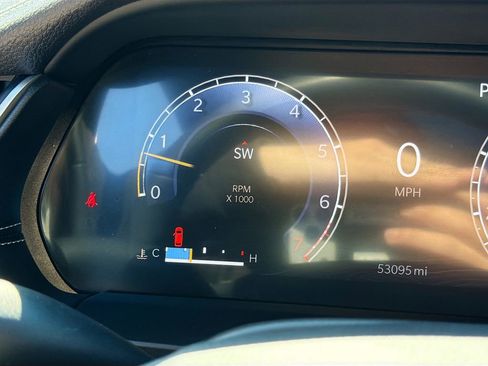 Used 2024 Jeep Grand Cherokee L Limited w/ Luxury Tech Group II image 44