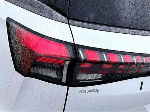 Certified 2026 INFINITI QX80 4WD image 31