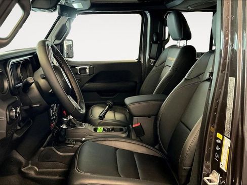 New 2025 Jeep Wrangler Unlimited Rubicon 392 image 11