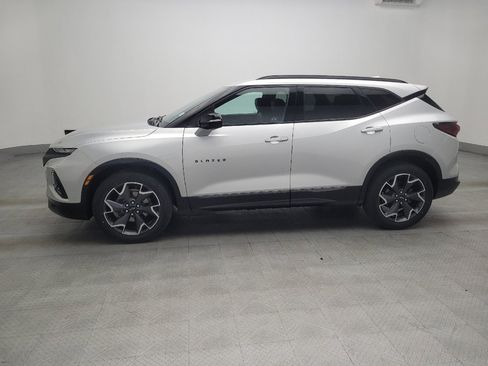 Used 2022 Chevrolet Blazer RS w/ Enhanced Convenience Package FWD image 2