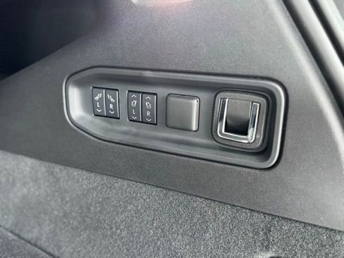 New 2026 Cadillac Vistiq Luxury image 37