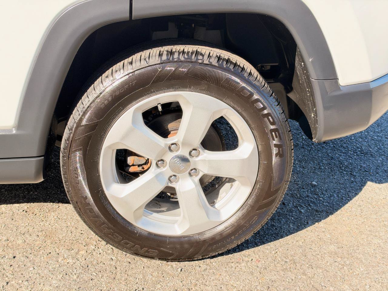 Used 2018 Jeep Compass Latitude w/ Popular Equipment Group AWD/4WD image 81