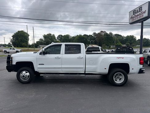 Used 2017 Chevrolet Silverado 3500 High Country w/ Duramax Plus Package AWD/4WD image 9