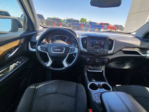 Used 2021 GMC Terrain SLE w/ Driver Convenience Package AWD/4WD image 12