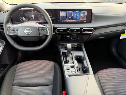 New 2026 Nissan Sentra SR image 16