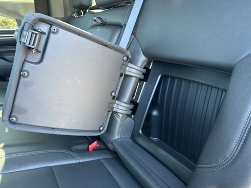 Used 2024 Chevrolet Silverado 2500 LTZ w/ LTZ Plus Package image 31