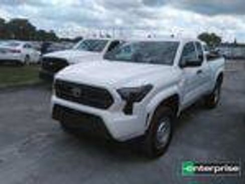 Used 2024 Toyota Tacoma SR RWD image 22
