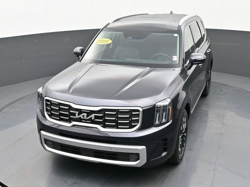 Used 2025 Kia Telluride SX w/ SX Captain's Chair Package image 37