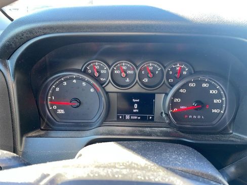 Used 2021 Chevrolet Silverado 1500 Custom image 10