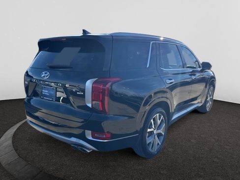 Used 2022 Hyundai Palisade Limited image 3