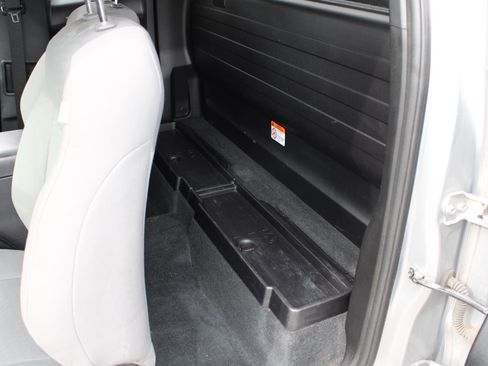 Used 2021 Toyota Tacoma SR image 15