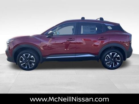 New 2026 Nissan Kicks SV image 4