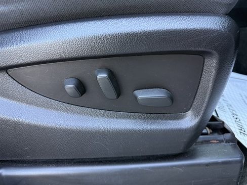 Used 2017 GMC Sierra 2500 SLE image 48