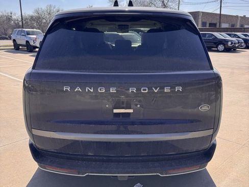 Used 2023 Land Rover Range Rover Long Wheelbase SE image 7