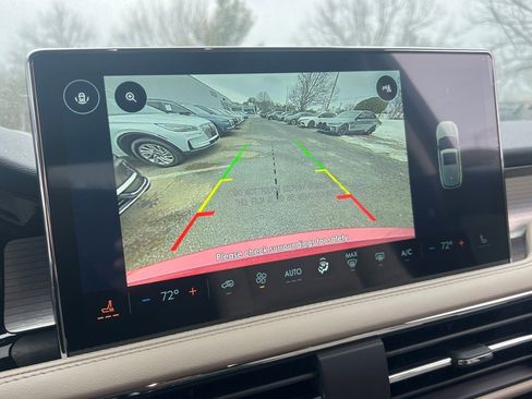 New 2026 Lincoln Corsair Premiere image 17