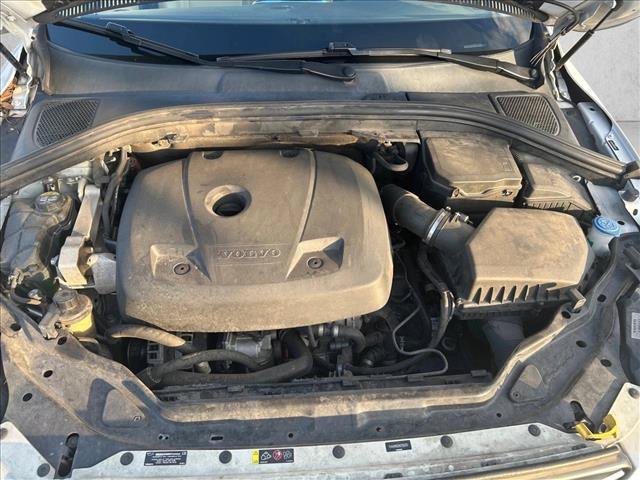 Used 2017 Volvo XC60 T5 Inscription w/ Preferred Option Package FWD image 6
