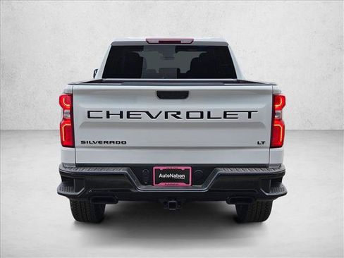 New 2026 Chevrolet Silverado 1500 LT Trail Boss w/ Dark Appearance Package AWD/4WD image 8