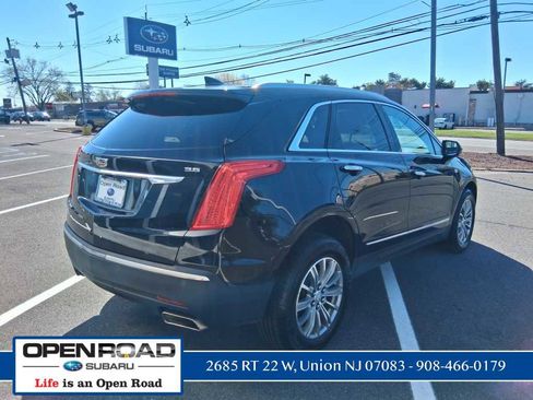 Used 2018 Cadillac XT5 Luxury w/ Driver Awareness Package AWD/4WD image 23