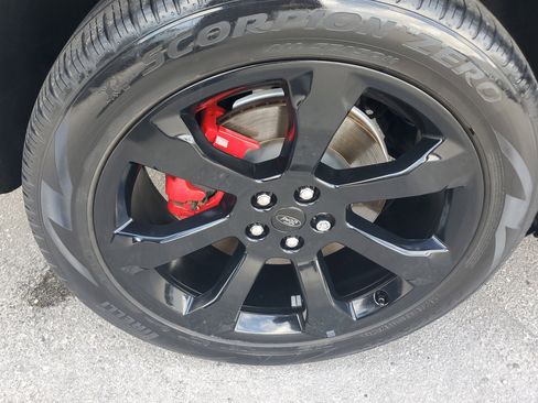 Used 2023 Ford Explorer ST w/ Equipment Group 401A image 9