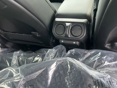 New 2026 Jeep Gladiator Rubicon AWD/4WD image 29