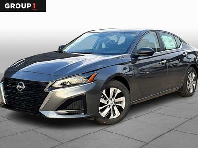 New 2025 Nissan Altima 2.5 S
