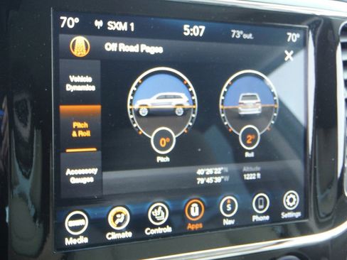 Used 2022 Jeep Grand Cherokee Laredo E w/ Security & Convenience Group AWD/4WD image 34