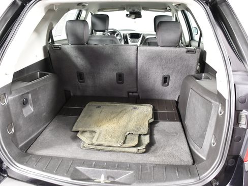 Used 2017 Chevrolet Equinox LS FWD image 46