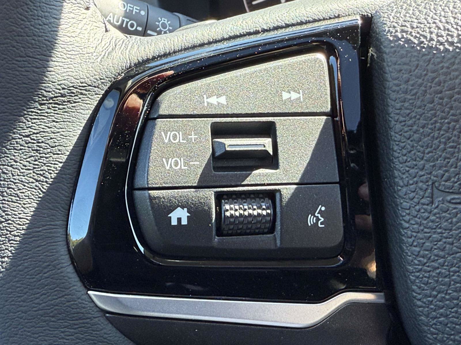 New 2027 Honda Odyssey Touring image 18