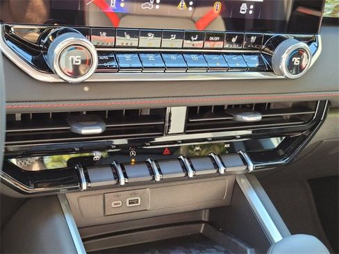 New 2026 Chevrolet Colorado Z71 w/ Technology Package image 25