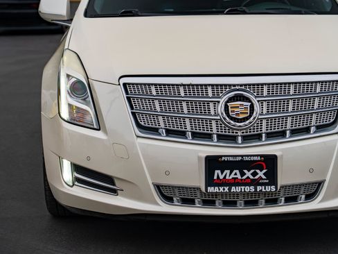 Used 2013 Cadillac XTS Platinum AWD/4WD image 5