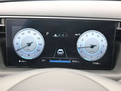 Used 2024 Hyundai Tucson SEL FWD image 28