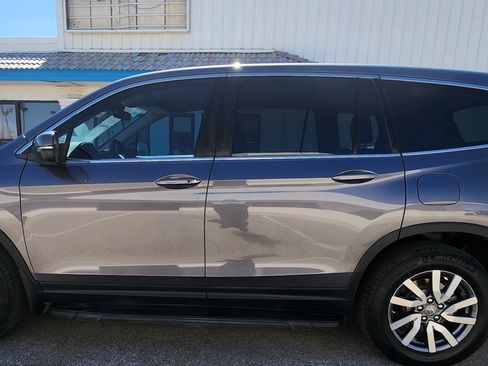 Used 2020 Honda Pilot EX image 8