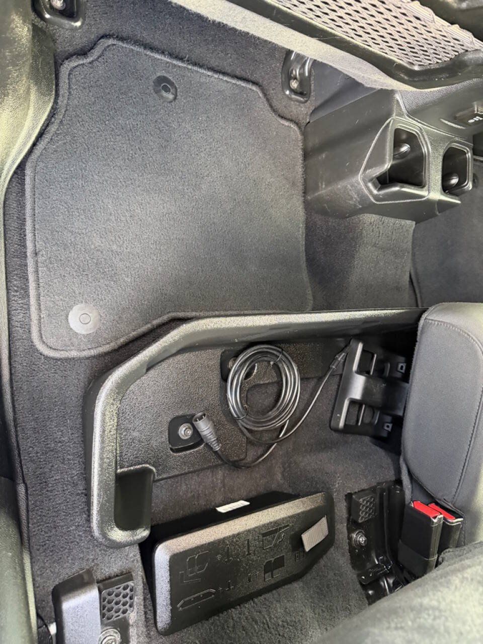 Used 2021 Jeep Gladiator Rubicon w/ Dual Top Group AWD/4WD image 43