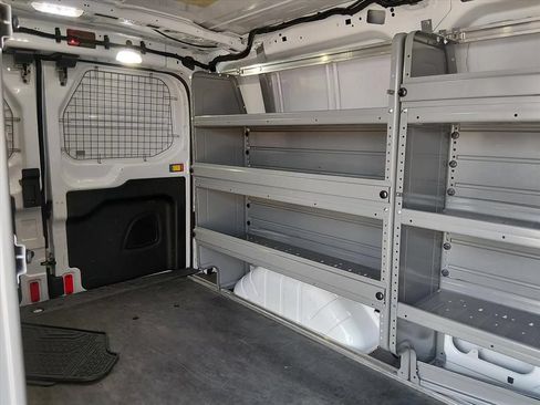 Used 2018 Ford Transit 250 130 Low Roof RWD image 15