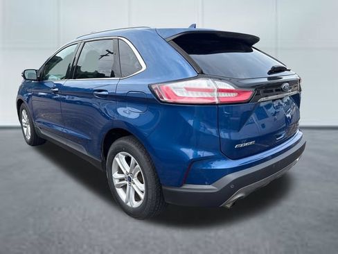 Used 2020 Ford Edge SEL w/ Cold Weather Package AWD/4WD image 2