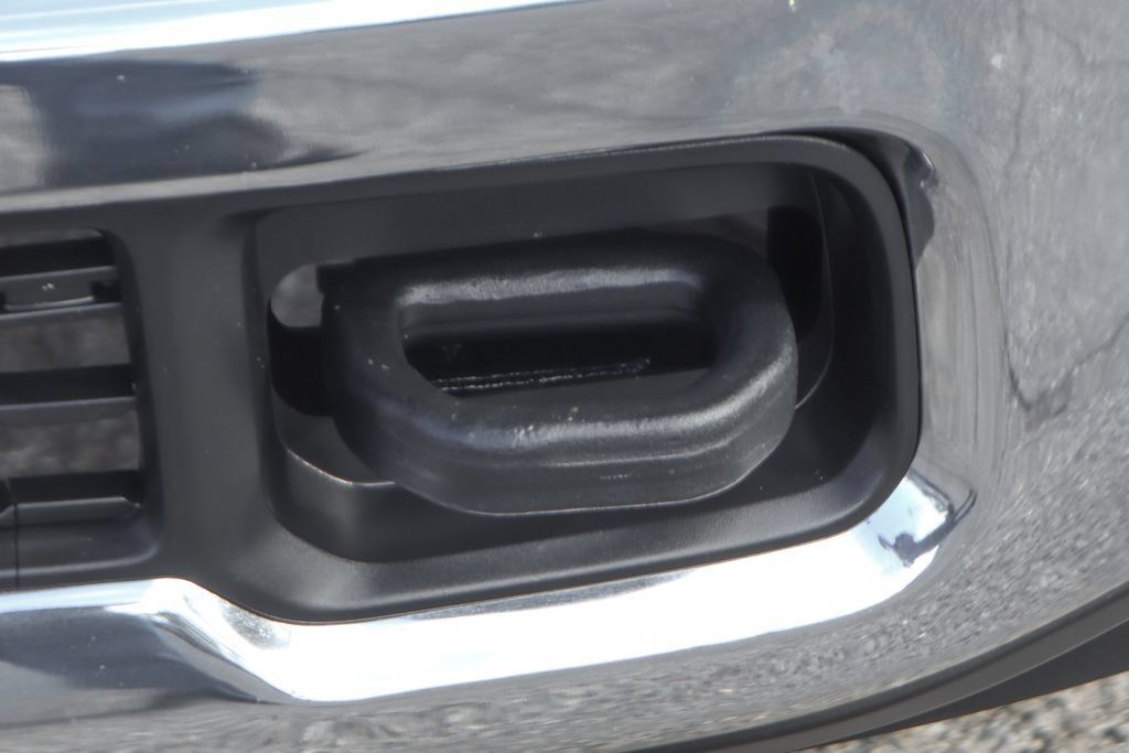 Used 2022 RAM 2500 Tradesman AWD/4WD image 2