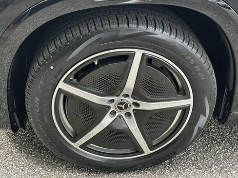 Certified 2023 Mercedes-Benz EQS 580 4MATIC SUV image 13