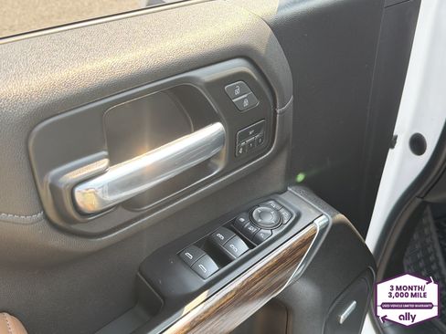 Used 2022 Chevrolet Silverado 3500 High Country w/ Safety Package II AWD/4WD image 15