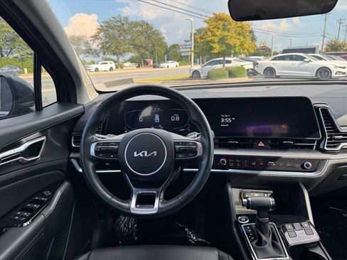 Certified 2023 Kia Sportage EX FWD image 13
