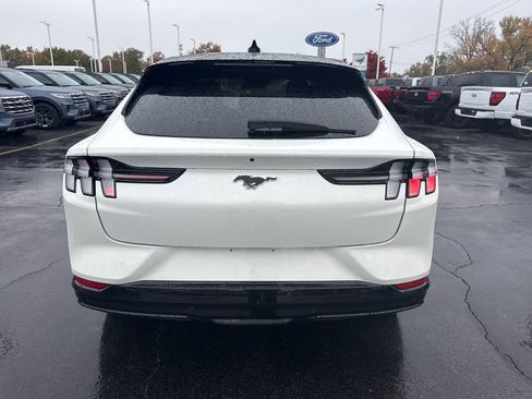 Used 2024 Ford Mustang Mach-E Premium image 8