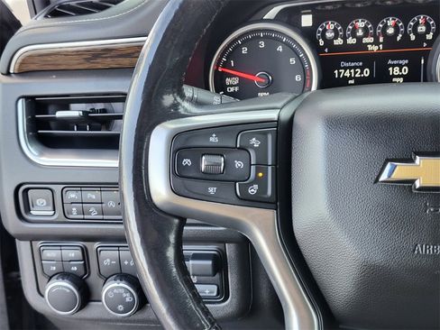 Used 2021 Chevrolet Tahoe Premier w/ Premium Package image 27