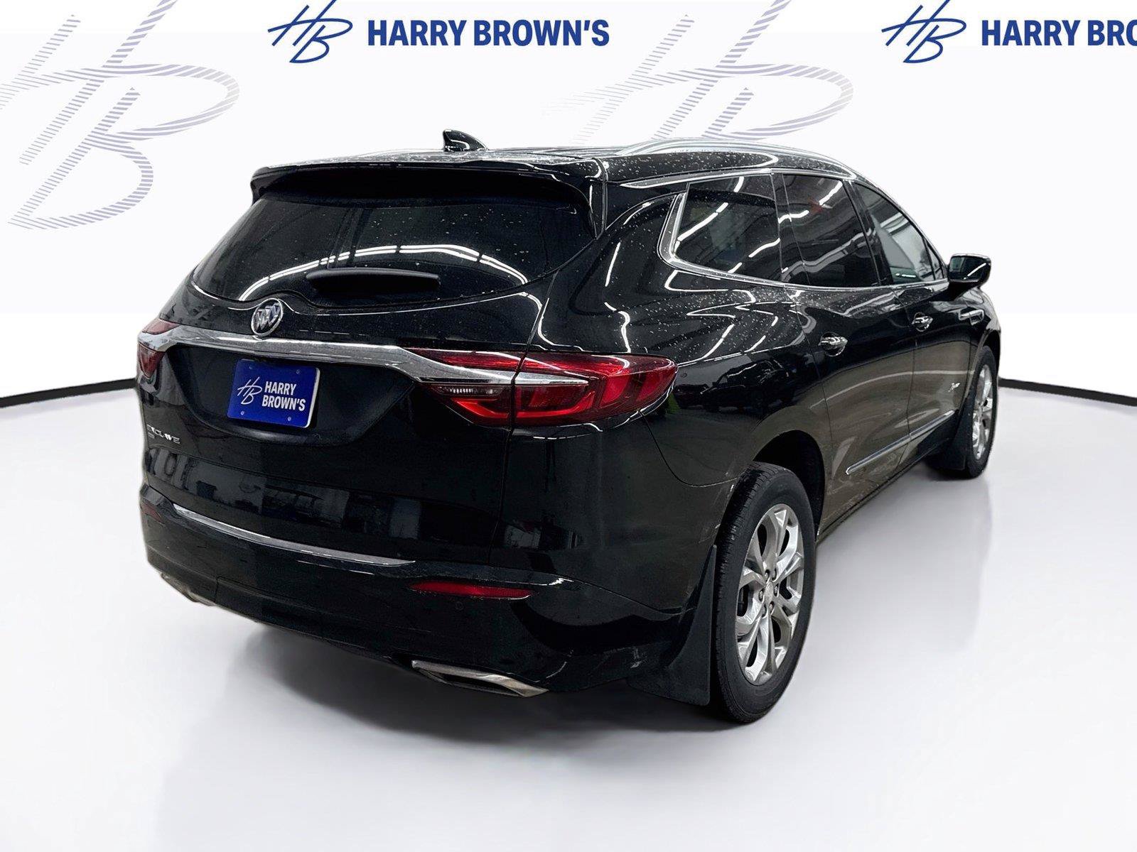 Used 2021 Buick Enclave Avenir w/ Avenir Technology Package AWD/4WD image 10