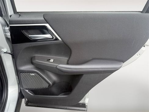 New 2026 Mitsubishi Outlander ES image 26