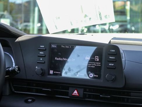Certified 2026 Hyundai Elantra Sport FWD image 18