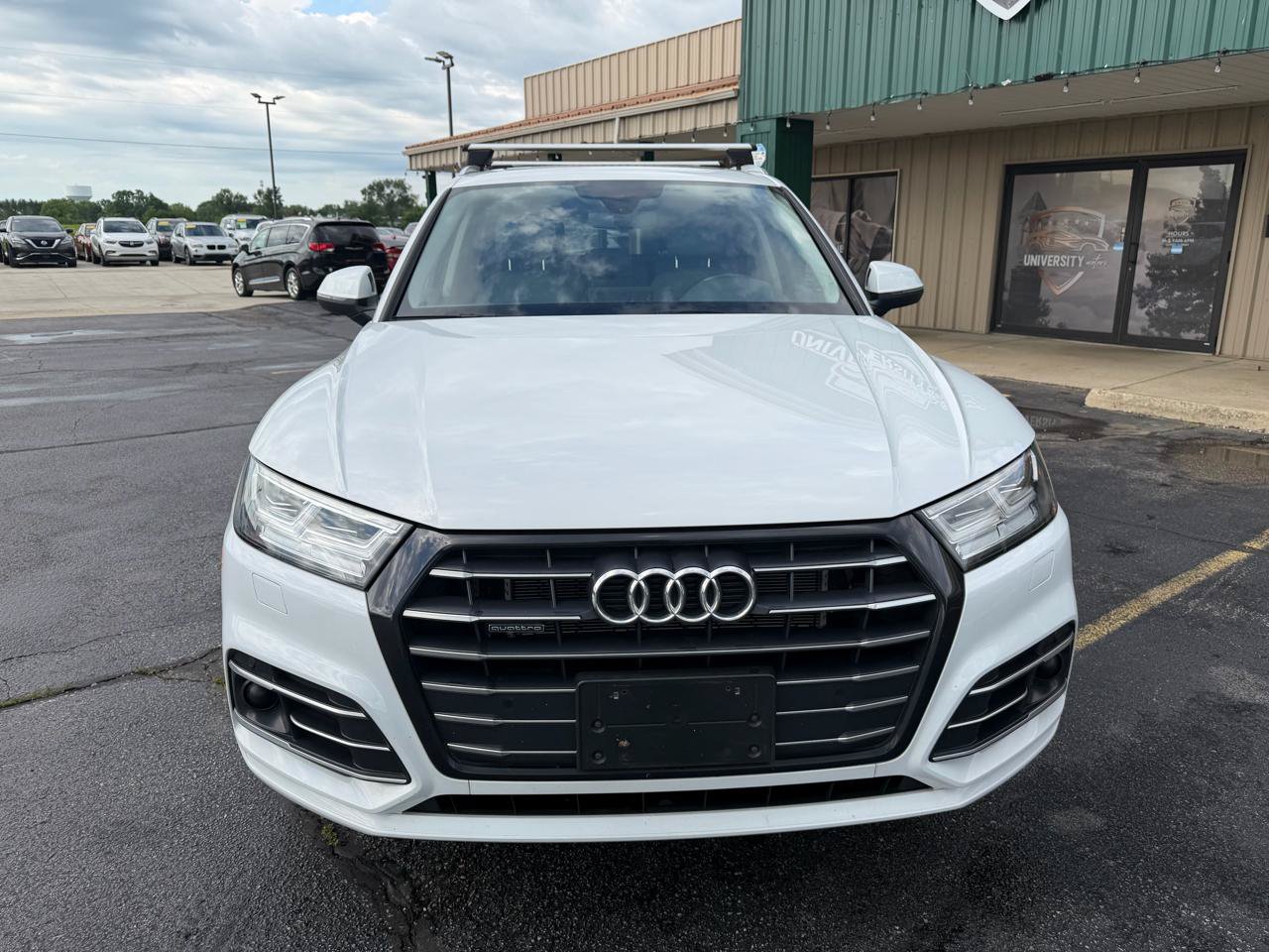 Used 2020 Audi Q5 e Premium Plus AWD/4WD image 8