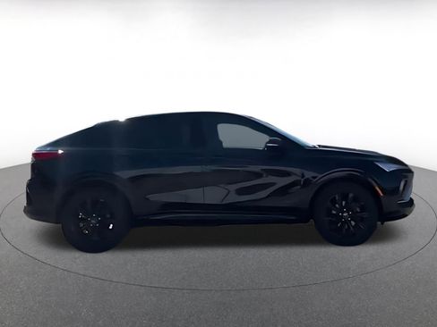 Used 2025 Buick Envista Sport Touring image 7