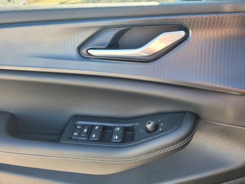 New 2025 Jeep Grand Cherokee Laredo w/ MOPAR Finishing Package RWD image 21