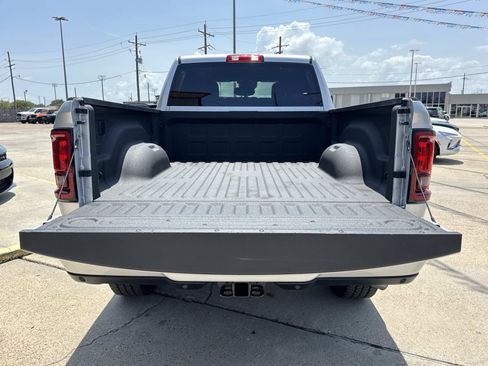 Used 2026 RAM 2500 Big Horn AWD/4WD image 8